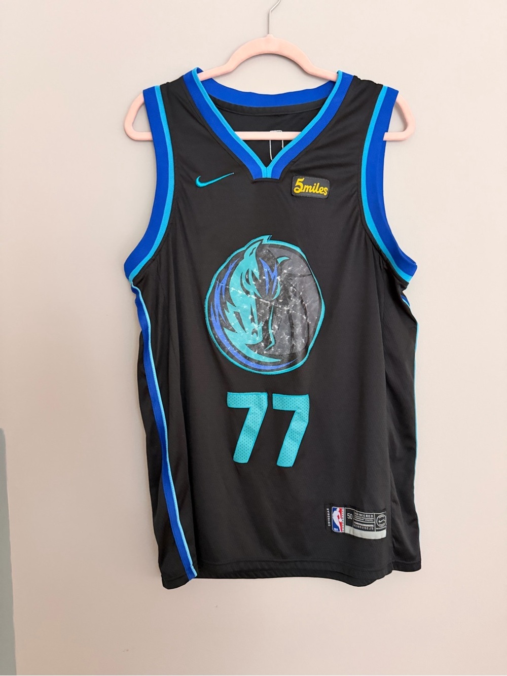 Nike Dallas Mavericks Basketball Jersey with Teal Accent